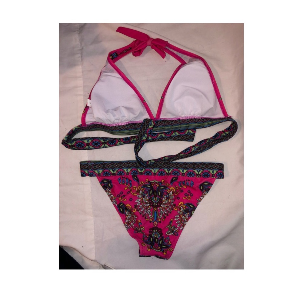 Patterned Bikini - Picture 2 of 2
